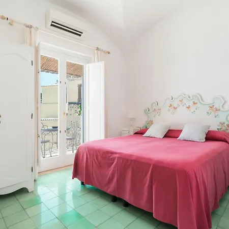 La Tartana 3*