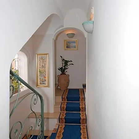 La Tartana 3* Ποζιτάνο