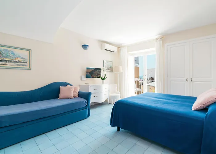 فندق La Tartana بوسيتانو