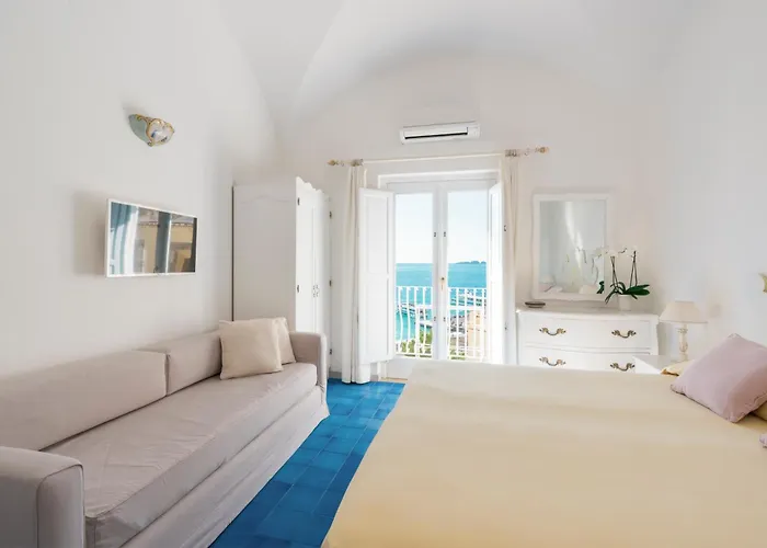 فندق La Tartana بوسيتانو