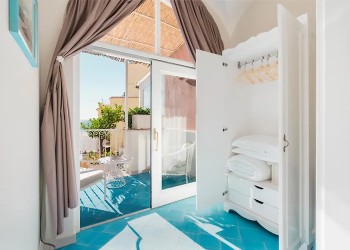 La Tartana فندق 3*