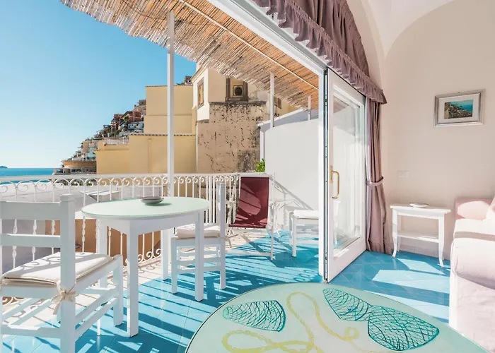 فندق La Tartana بوسيتانو