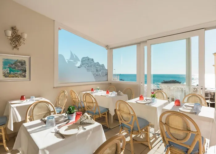 La Tartana فندق 3*