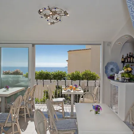 La Tartana 3*